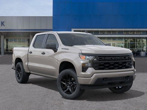 New 2026 Chevrolet Silverado 1500 Custom w/ LPO, Dark Essentials Package RWD image 7