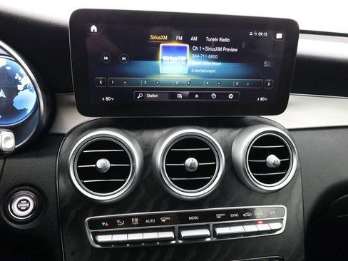 Used 2021 Mercedes-Benz GLC 300 4MATIC Coupe image 14