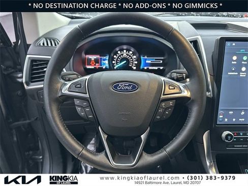 Used 2022 Ford Edge Titanium image 8
