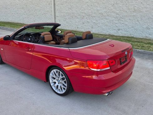 Used 2009 BMW 328i Convertible image 28