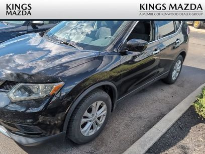 Used 2016 Nissan Rogue SV w/ SV Premium Package