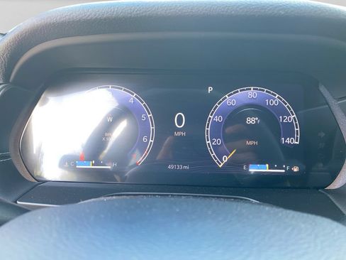 Used 2023 Jeep Grand Cherokee L Laredo RWD image 21