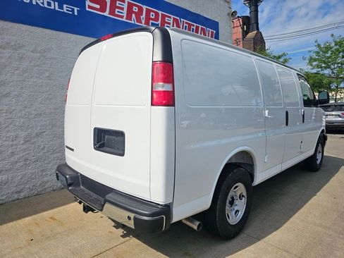 New 2025 Chevrolet Express 3500 w/ Driver Convenience Package RWD image 3