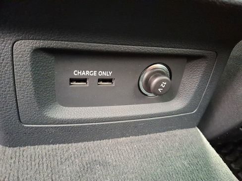 Used 2023 Audi Q5 e Premium Plus w/ Premium Plus Package image 12