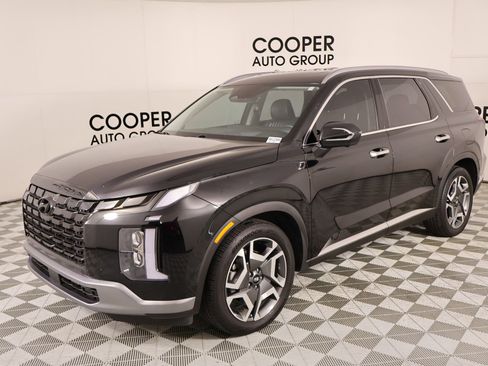 Used 2023 Hyundai Palisade Limited w/ Cargo Package image 11