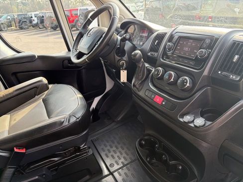 Used 2021 RAM ProMaster 2500 image 30