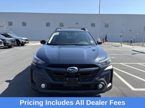 Certified 2025 Subaru Outback Premium AWD/4WD image 2
