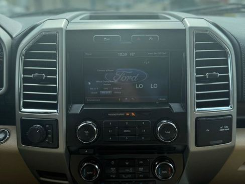 Used 2015 Ford F150 Lariat AWD/4WD image 16