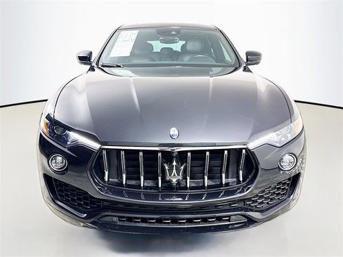 Used 2023 Maserati Levante GT image 2