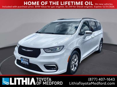 Used 2022 Chrysler Pacifica Limited