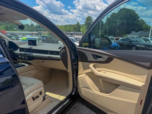 Used 2018 Audi Q7 2.0T Premium Plus AWD/4WD image 18