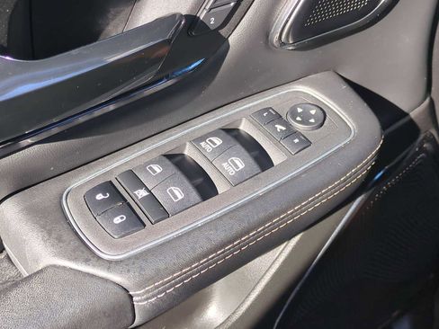 Used 2024 RAM 1500 Limited image 24