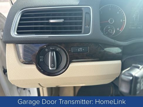 Used 2015 Volkswagen Passat TDI SEL Premium image 17