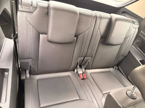 Used 2018 Volkswagen Atlas SE image 18