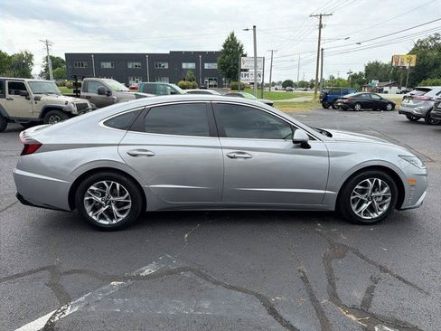 Used 2023 Hyundai Sonata SEL FWD image 4