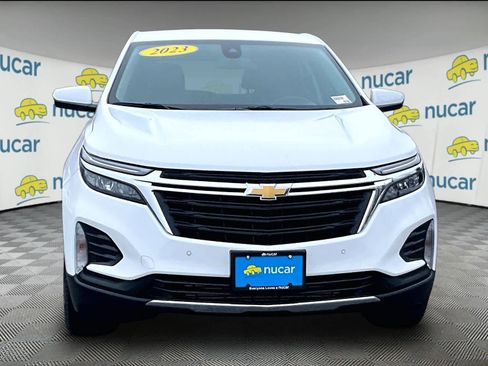 Used 2023 Chevrolet Equinox LT image 2