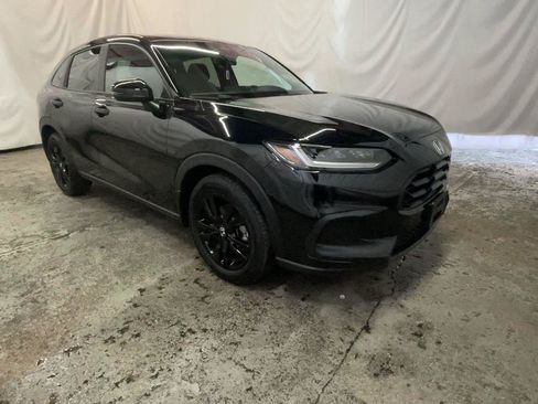 Used 2026 Honda HR-V Sport image 2