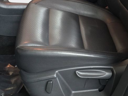 Used 2011 Volkswagen Tiguan SE AWD/4WD image 28