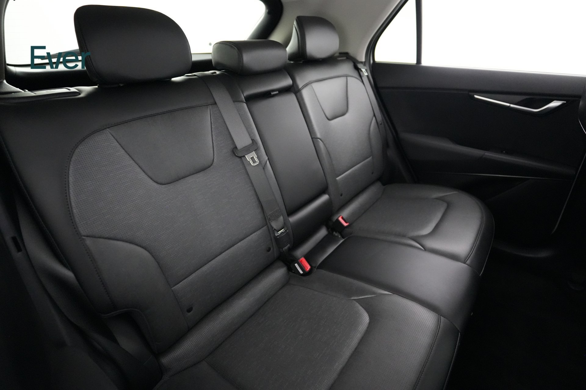 Used 2024 Kia Niro Wave FWD image 5