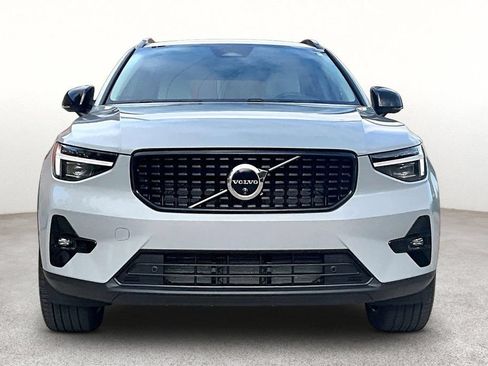 Certified 2026 Volvo XC40 B5 Ultra AWD/4WD image 4