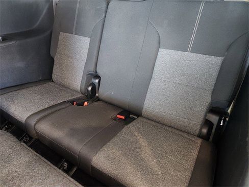 Certified 2025 GMC Acadia Elevation image 13