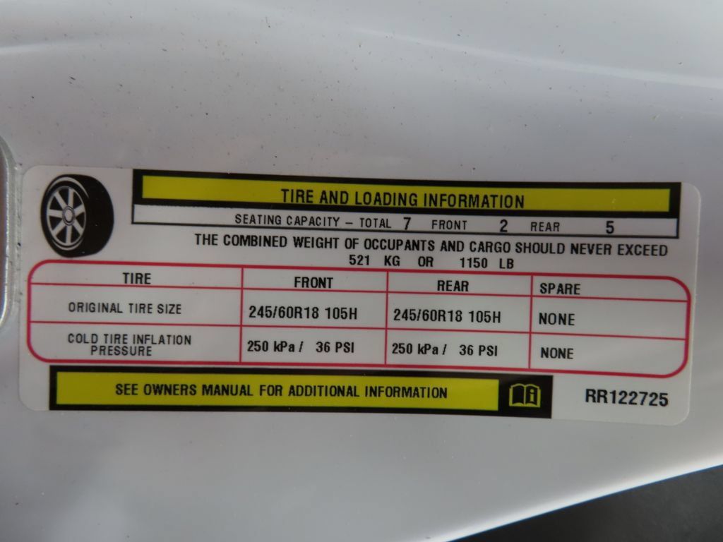 Used 2024 Chrysler Pacifica Limited FWD image 63