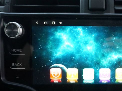 Used 2019 Toyota 4Runner TRD Off-Road Premium image 10