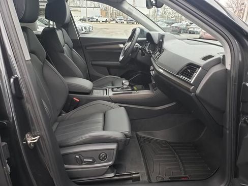 Used 2021 Audi Q5 Prestige w/ Prestige Package image 17