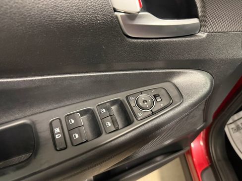 Used 2019 Hyundai Santa Fe SEL FWD image 22