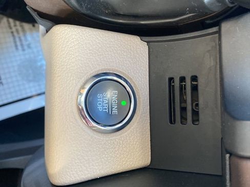 Used 2019 Ford F450 Limited image 45