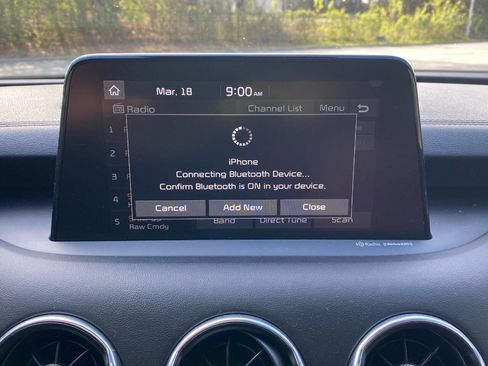 Used 2020 Kia Stinger GT2 image 32