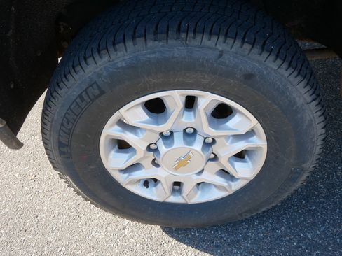 Used 2021 Chevrolet Silverado 3500 LTZ w/ LTZ Plus Package image 16