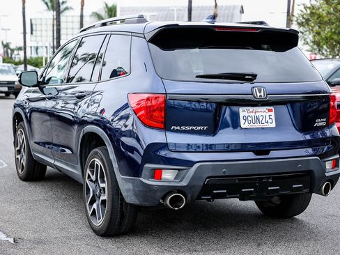 Used 2023 Honda Passport Elite image 4