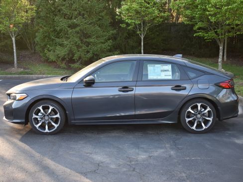 New 2026 Honda Civic Sport Touring image 4