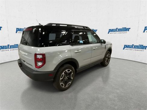 Used 2023 Ford Bronco Sport Outer Banks w/ Tech Package image 11