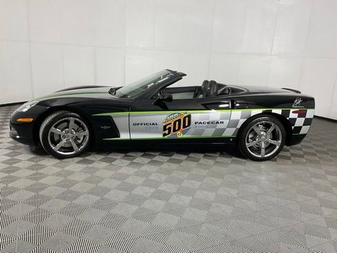 Used 2008 Chevrolet Corvette Convertible w/ Preferred Equipment Group RWD image 15