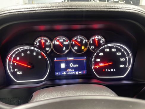 Used 2022 Chevrolet Silverado 1500 LTZ w/ Safety Package II AWD/4WD image 5