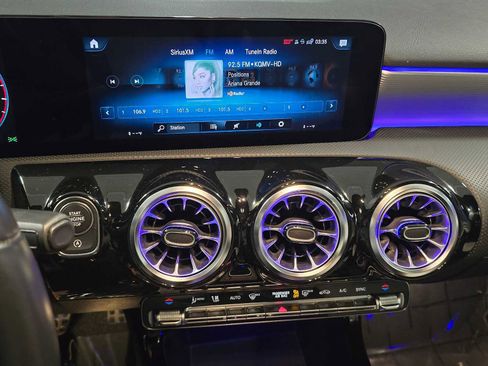 Used 2022 Mercedes-Benz A 220 4MATIC image 13