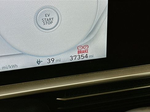 Used 2024 Hyundai Ioniq 6 SEL RWD image 19