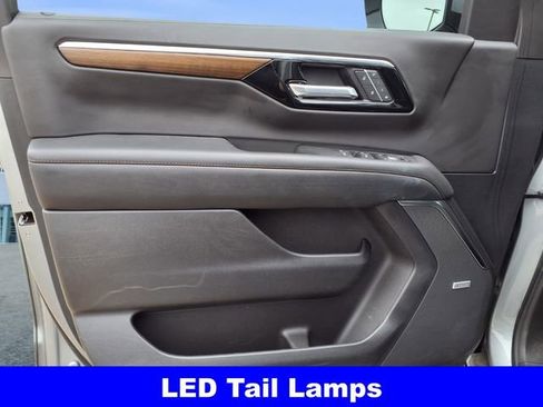 Used 2025 Chevrolet Tahoe High Country w/ Sun And Tow Package image 22