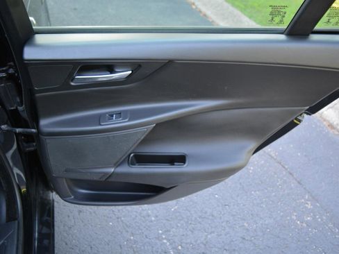 Used 2017 Jaguar XE RWD image 16