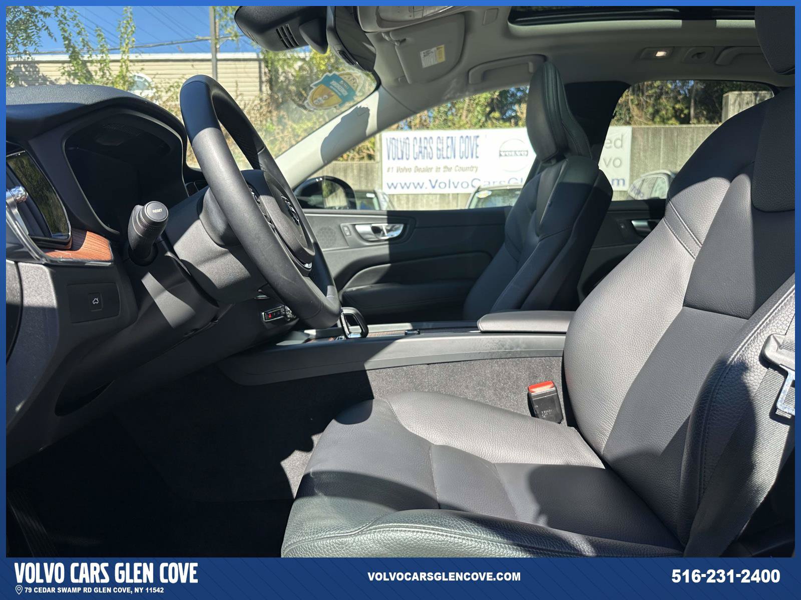 Used 2024 Volvo XC60 B5 Plus w/ Protection Package Premier AWD/4WD image 15