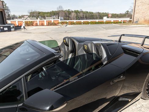 Used 2017 Lamborghini Huracan LP 610-4 image 22