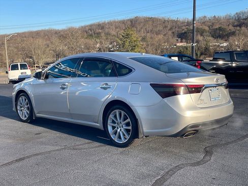 Used 2013 Toyota Avalon XLE Touring image 5