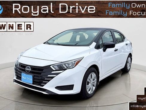 Used 2023 Nissan Versa S w/ Trunk Package image 1