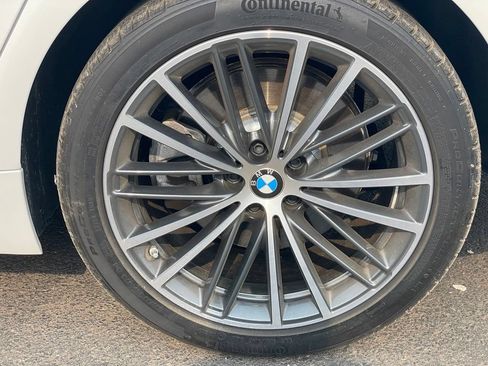 Used 2023 BMW 540i xDrive w/ Premium Package AWD/4WD image 28