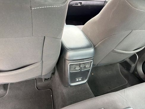 Used 2023 Dodge Charger SXT image 14