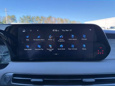 Used 2025 Hyundai Palisade Calligraphy image 19
