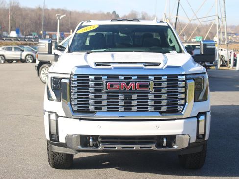 Used 2024 GMC Sierra 2500 Denali w/ Denali Reserve Package image 2