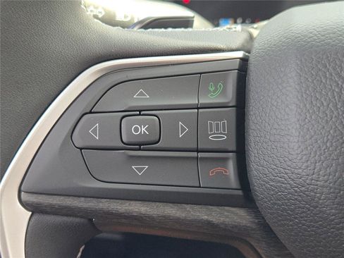 New 2025 Jeep Grand Cherokee Limited w/ Black Appearance Package image 31